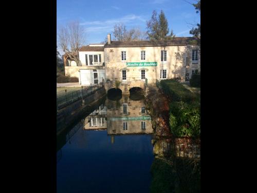 LE MOULIN DE BOULÈDE : B&B / Chambres d'hotes proche de Castelnaud-de-Gratecambe