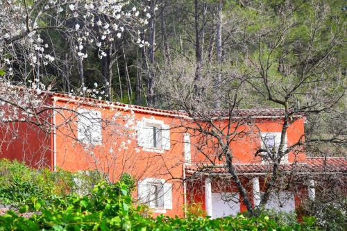 Le Relais du Gapeau : Maisons de vacances proche de Solliès-Toucas