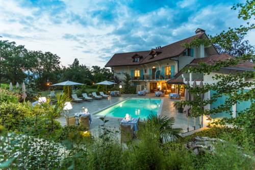 Villa Cécile : Hotels proche de Nernier