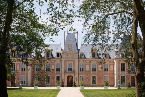 Alexandra Palace - La Maison Younan : Hotels proche de Nanteuil
