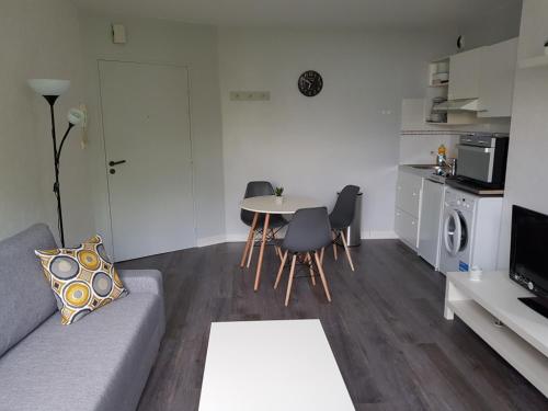 Bel appartement t2 calme et lumineux, : Appartements proche de Sainte-Luce-sur-Loire