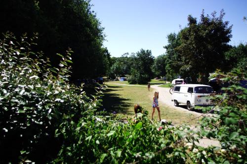 Camping La Bergerie : Campings proche de Le Girouard