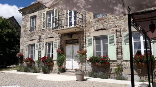 La Maison Bourgeoise : B&B / Chambres d'hotes proche de Saint-Hilaire-les-Monges