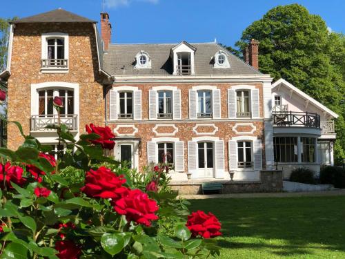 La villa rochette : B&B / Chambres d'hotes proche de La Celle-les-Bordes