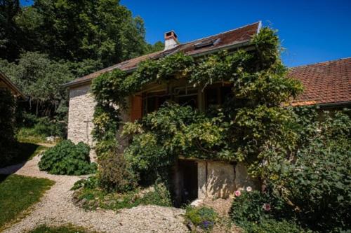 The Farmhouse Villa : Villas proche de Braux