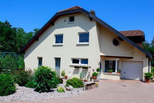 Großzügige helle Ferienwohnung bis 4 Personen in Chalampe, Elsass : Appartements proche d'Ottmarsheim
