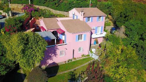 Chambres d'hôtes Villa bella fiora : Maisons d'hotes proche de Biguglia