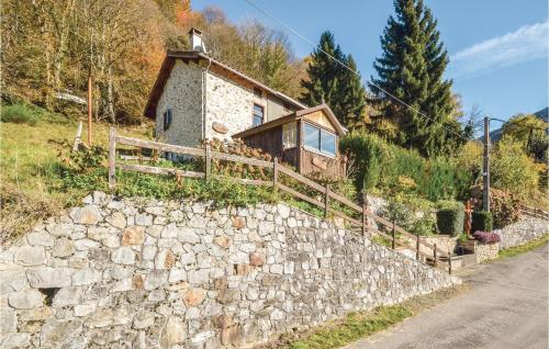 Two-Bedroom Holiday Home in Razecueille : Maisons de vacances proche d'Uchentein