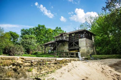 Moulin de Saint Cricq : Maisons de vacances proche de Pujo-le-Plan