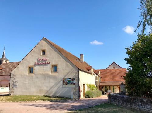 Gite du Clos Champagnac : B&B / Chambres d'hotes proche de Thoisy-la-Berchère