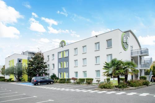 B&B Hôtel EVRY-LISSES (2) : Hotels proche de Ballancourt-sur-Essonne