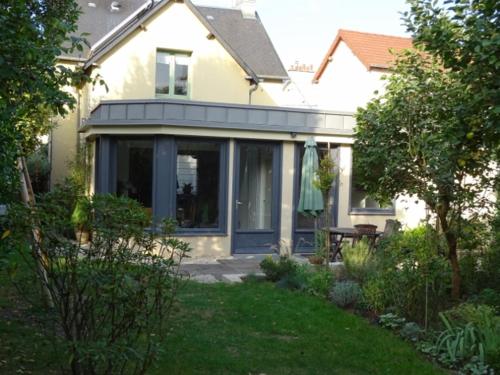Chambre d'hôtes sur jardin acces PMR : B&B / Chambres d'hotes proche de May-sur-Orne