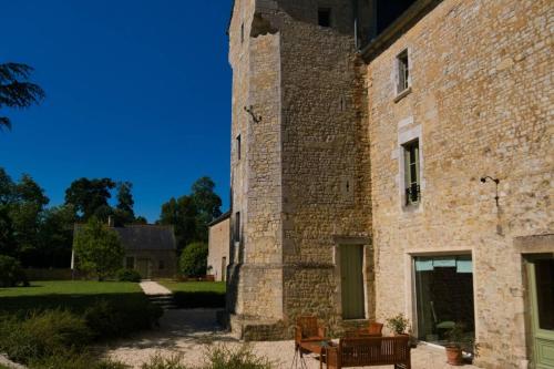 Château de Monceaux 5mn de Bayeux proche Mer : Maisons de vacances proche de Subles
