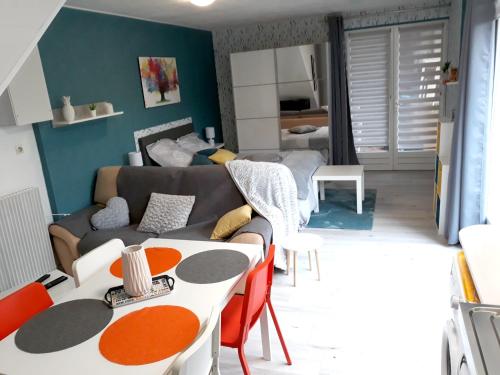 Studio avec piscine partagee jardin clos et wifi a Saint Apollinaire : Appartements proche de Saint-Apollinaire