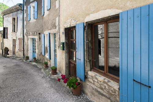Les Hirondelles : Maisons de vacances proche de Cléon-d'Andran
