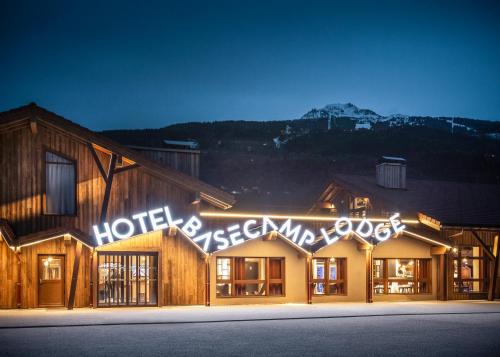 Hotel Base Camp Lodge - Bourg Saint Maurice : Hotels proche de Bourg-Saint-Maurice