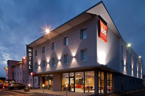 ibis Clermont Ferrand Nord Riom : Hotels proche de Le Cheix