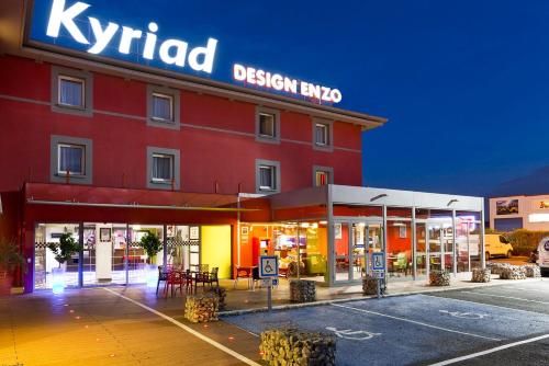 Enzo Hotels Reims Tinqueux by Kyriad Direct : Hotels proche de Gueux