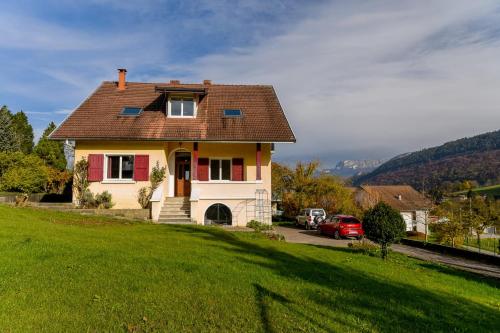 Maison détox 5 chambres à Annecy entre ville et campagne : Maisons de vacances proche de Marcellaz-Albanais