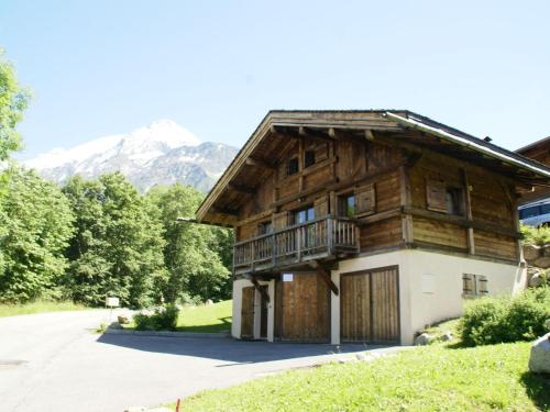 Peaceful Chalet in Les Houches with Mountain Views : Chalets proche de Les Houches