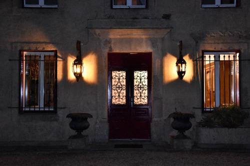 Residence le Petit Paradis : B&B / Chambres d'hotes proche de Saint-Amans-Valtoret