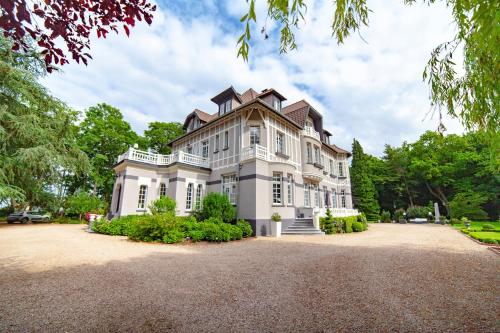 Le Château de Fresnoy en Gohelle : B&B / Chambres d'hotes proche de Fouquières-lès-Lens