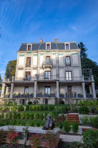 Villa Saint Enogat : Appartements proche de Drumettaz-Clarafond