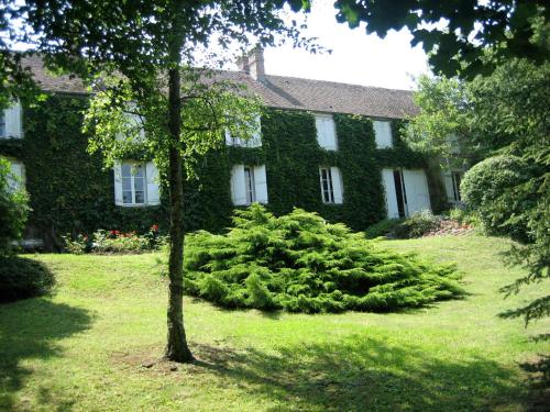 Maison de charme en forêt de Fontainebleau : B&B / Chambres d'hotes proche de Montcourt-Fromonville