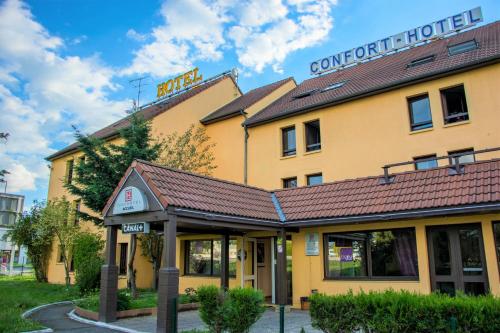 Confort Hôtel : Hotels proche d'Évry