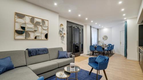 144 Suite Bebesse, Superb APT, 3 BDR, Paris : Appartements proche de Villejuif