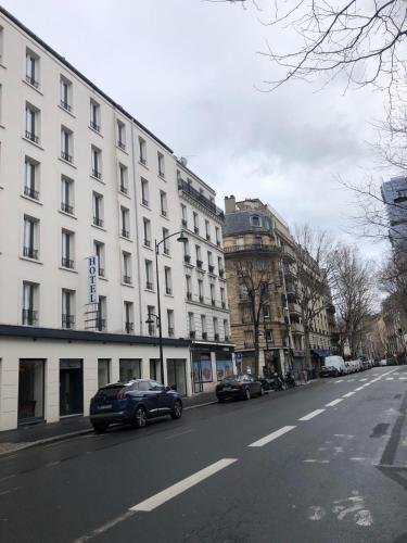 HOTEL LE NATIONAL : Hotels proche d'Asnières-sur-Seine