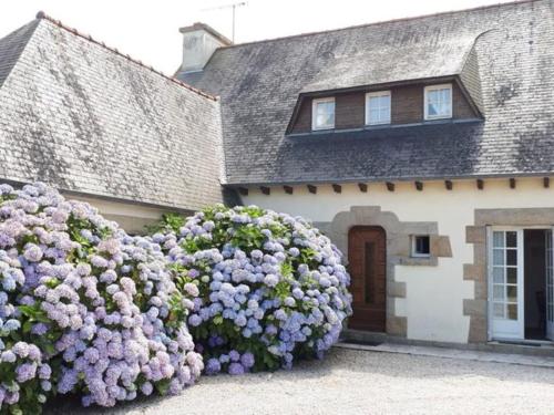 Blissful Holiday Home in H nansal with Garden : Maisons de vacances proche de Saint-Denoual