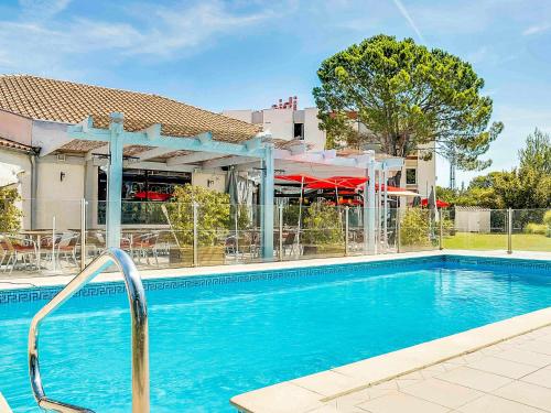 ibis Salon de Provence : Hotels proche de Lançon-Provence