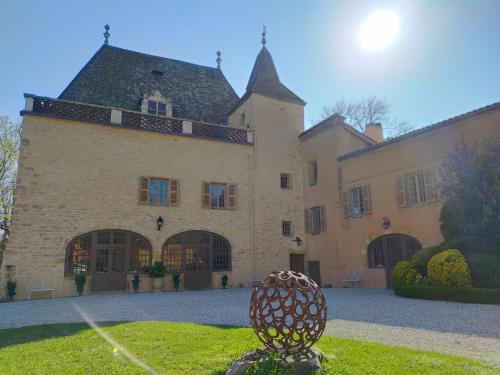 Château de la Venerie : B&B / Chambres d'hotes proche de Theizé