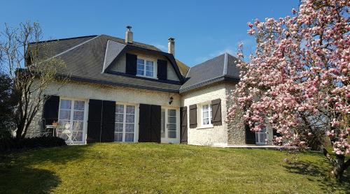 LA MAISON DU MUGUET - Accueil Chevaux - Horse Friendly : Villas proche de Martigny