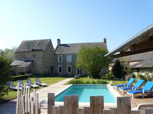 Villa de 6 chambres avec piscine privee jardin clos et wifi a Le Locheur : Villas proche d'Anctoville