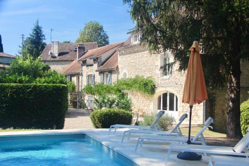 The Mill at Montcaret with pool : Maisons de vacances proche de Pessac-sur-Dordogne
