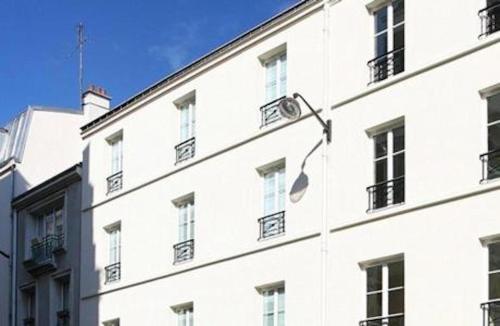 Hôtel Tingis : Hotels proche du 17e Arrondissement de Paris