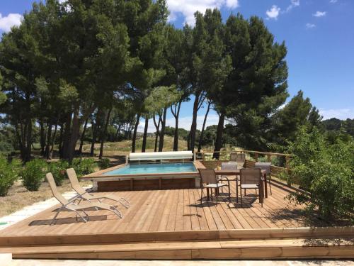 Ferme provençale traditionnelle avec piscine privée, dans un site naturel exceptionnel en campagne de Maussane les Alpilles, 8 personnes, LS1-314 MARCA : Maisons de vacances proche de Mouriès
