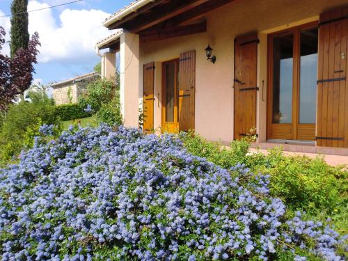 Maison de 3 chambres avec jardin clos a Planzolles : Maisons de vacances proche de Saint-André-Lachamp