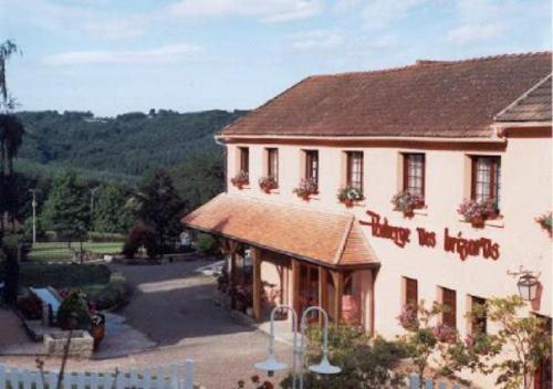 Les Brizards, L'Auberge - Morvan (8 personnes) : Maisons de vacances proche de Sainte-Magnance