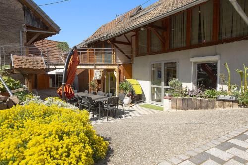 Le Domaine du Verger gîtes et SPA : Maisons de vacances proche d'Osenbach