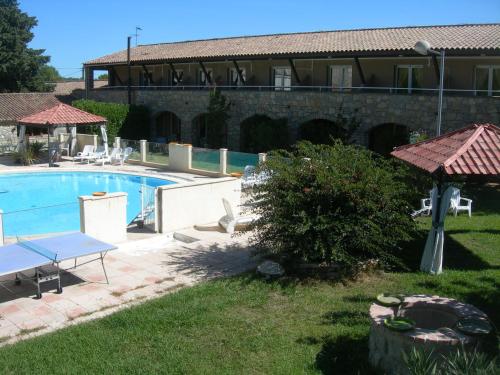 Hôtel de la Madeleine à Tornac : Hotels proche d'Anduze
