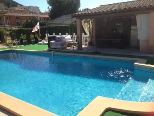 Appartement d'une chambre avec piscine partagee et jardin clos a Roquefort la Bedoule a 3 km de la plage : Appartements proche de Carnoux-en-Provence