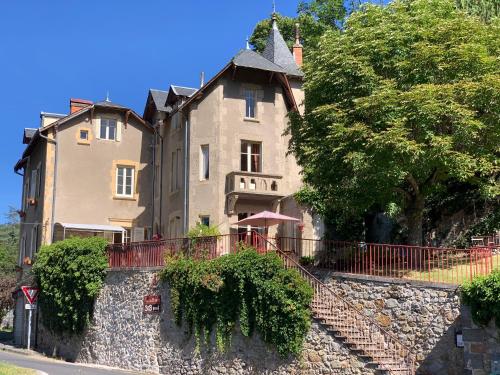 Villa St. Hubert : B&B / Chambres d'hotes proche de Saint-Nectaire
