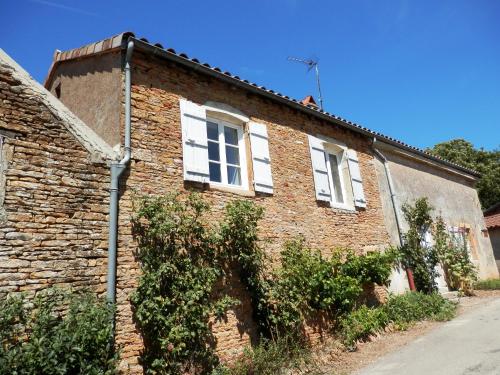 La Maison du vigneron : Maisons de vacances proche d'Ameugny