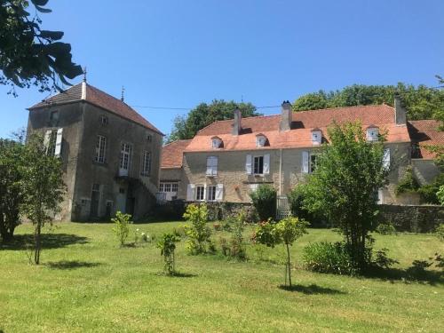 Chez Zoiseau et Zoiseautte : B&B / Chambres d'hotes proche de Fouvent-Saint-Andoche