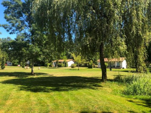 L'étang des Mirandes : Villages vacances proche d'Orgedeuil