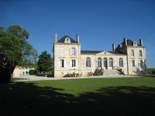 La France - Gite Chateau : Maisons de vacances proche de Camarsac