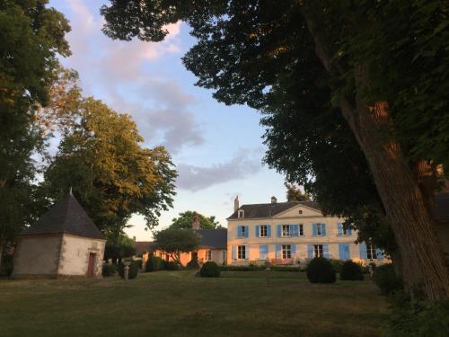Château de Pintray : B&B / Chambres d'hotes proche de Lussault-sur-Loire